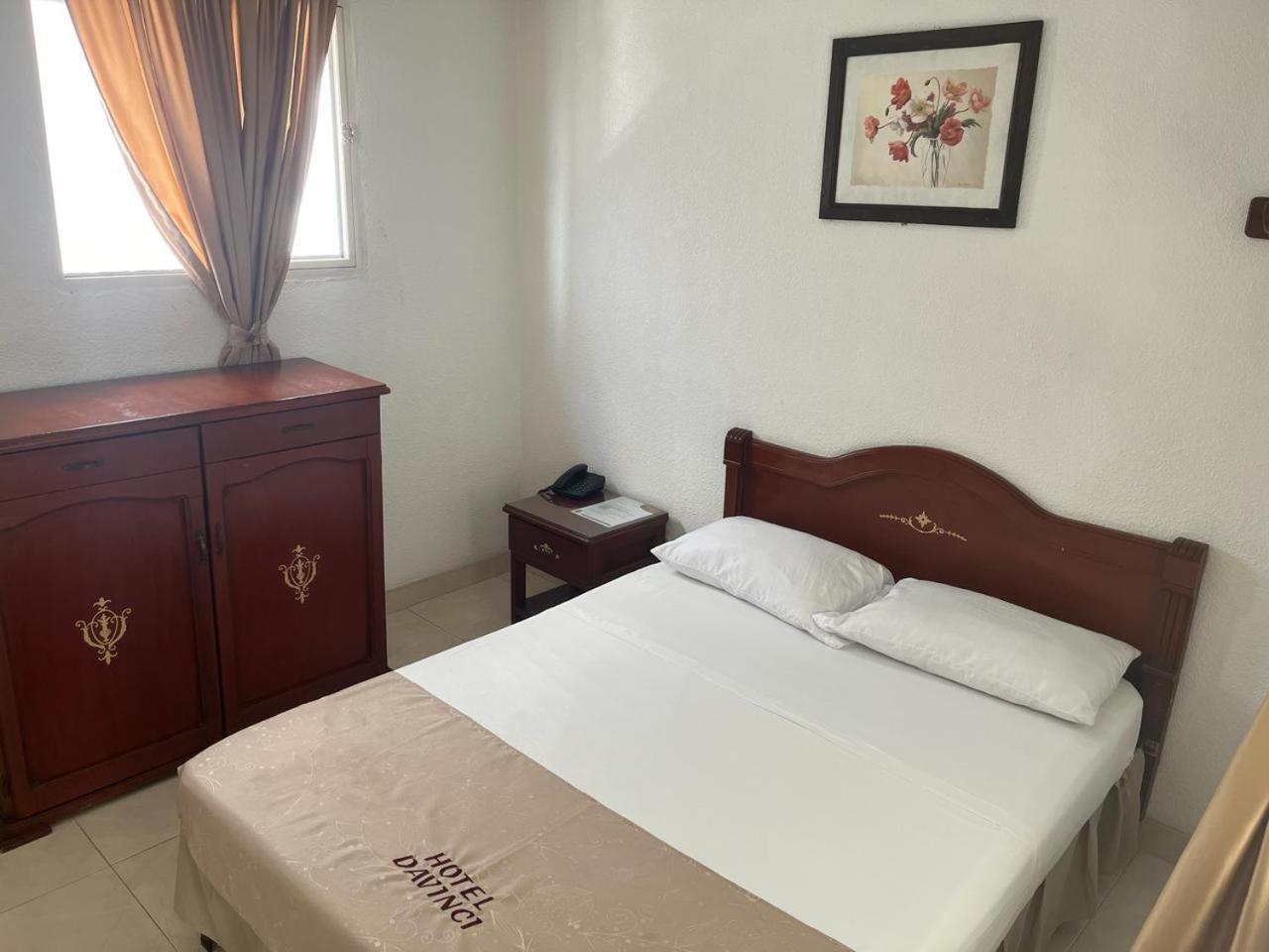 Hotel Davinci Calarcá Esterno foto